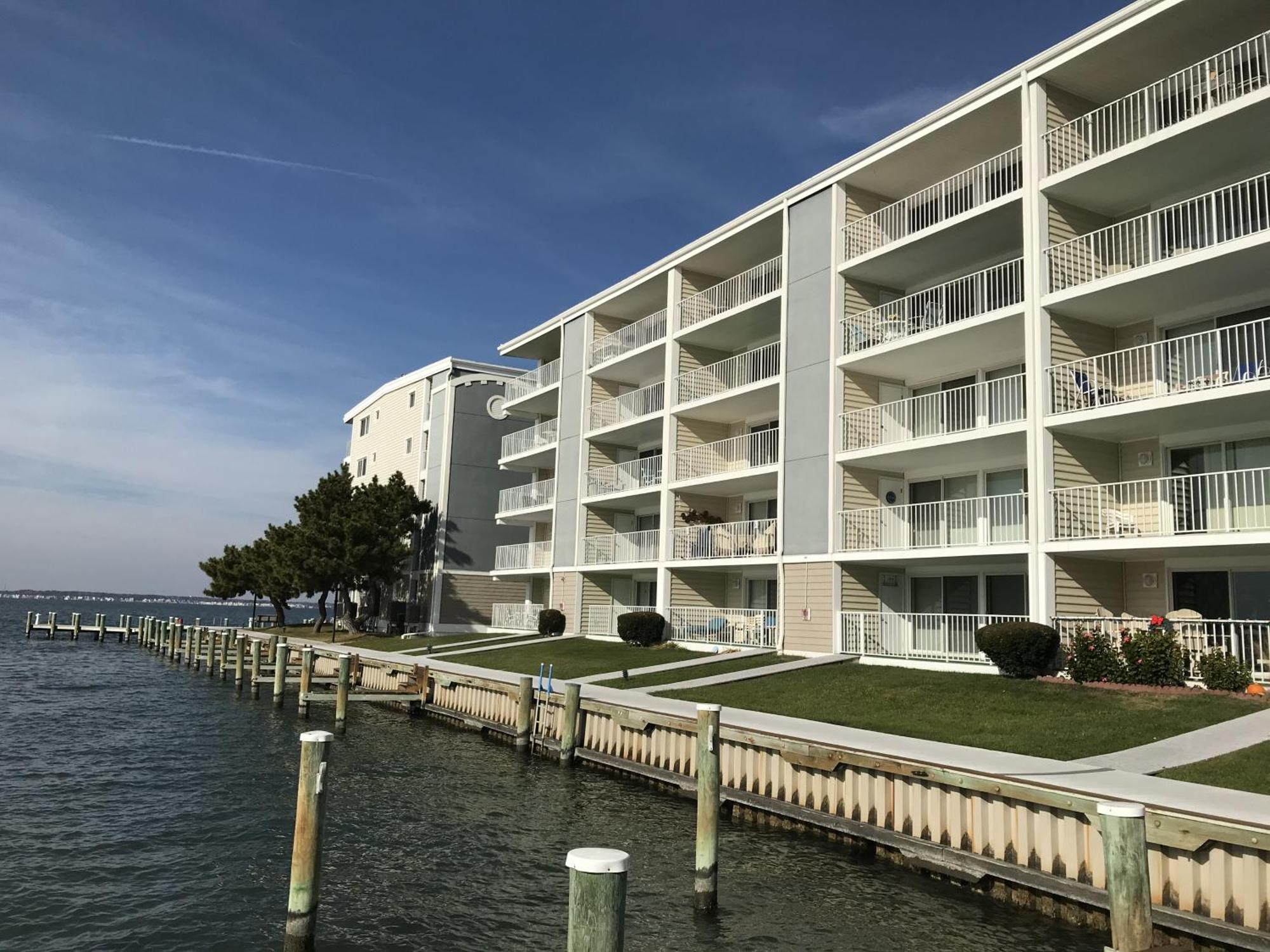 Thunder Island Condos II Ocean City Room photo